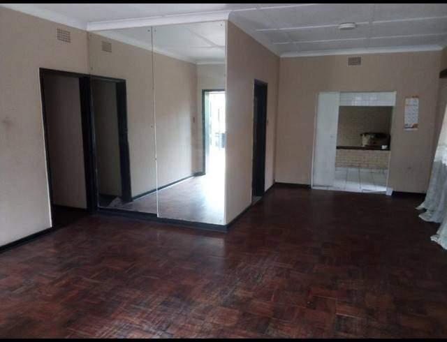 3 BEDROOM HOUSE FOR SALE IN HOMESTEAD